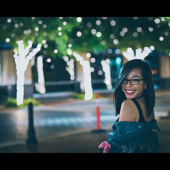 💎Meet Your Seller!💎 - Picture 4 of 8